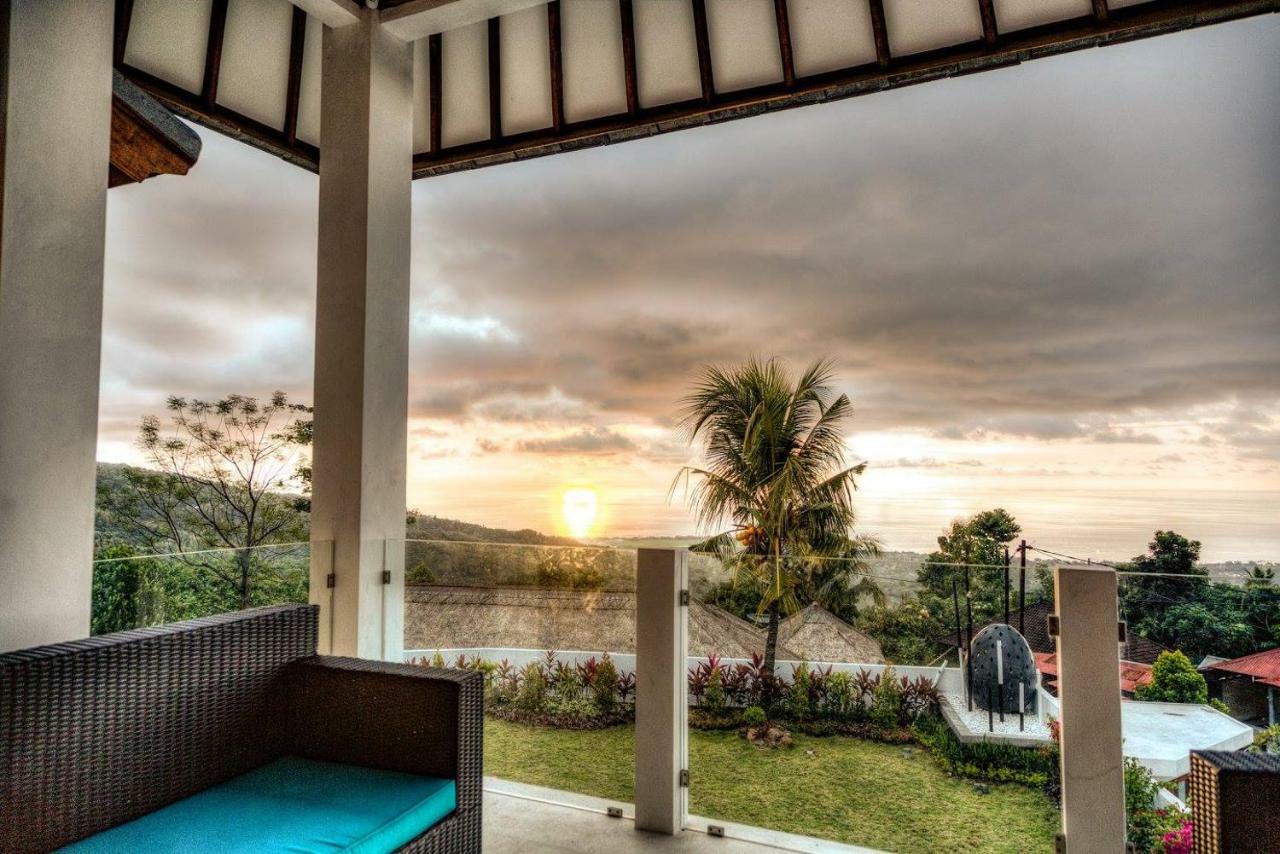 Villa Putih Lovina  Exterior photo